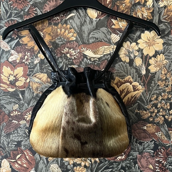 Vintage Seal Fur & Leather Handbag — Québec Artisan Piece - Picture 1 of 13